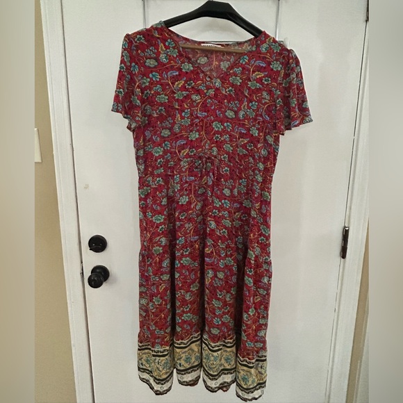 Women's Swing Bohemian Print V-Neck Short-Sleeved Beach Midi Dress - Picture 1 of 5